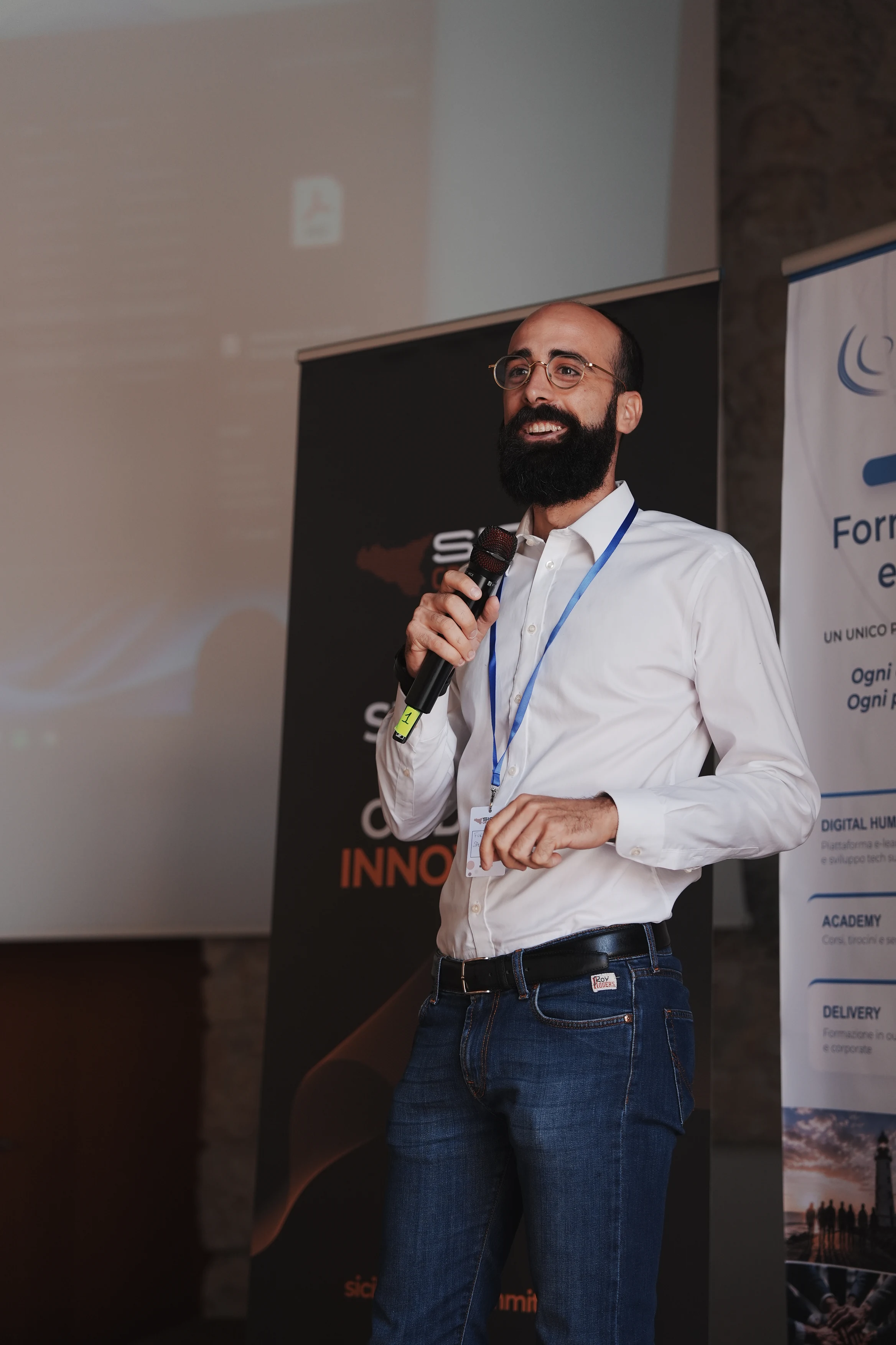 Salvatore Luciano Furnari speaking about law and Web3 at Sicily Crypto Summit 2026