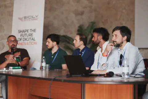 Moment from Sicily Crypto Summit 2026 — photograph RPK06456